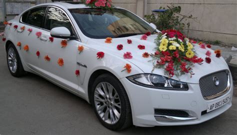 Gambar tentang Rincian Tarif Sewa Mobil Pengantin Mulai dari Rp 18 Juta 
