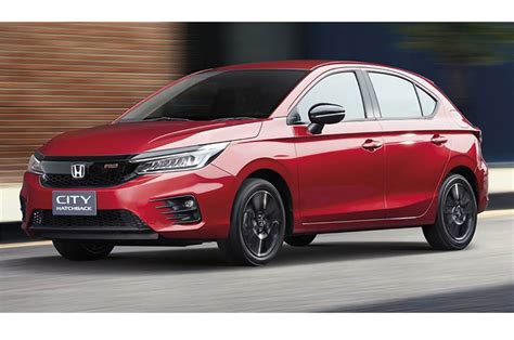 Honda city 1.5 s cvt price tag in the philippines reads ₱888,000 and is available in 6 colour options crystal black pearl, modern steel metallic, taffeta white, lunar silver metallic, platinum white pearl and ignite red. In Pics: New Honda City Hatchback Version Launched in ...