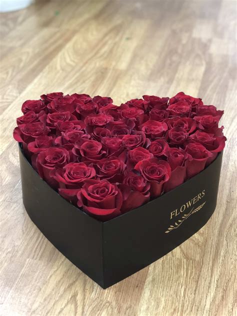 Luxury Rose Chocolate Box In Los Angeles Ca Brenda S Flowers