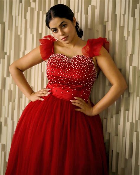 Shamna Kasim Actress Shamna Kasim Looks Hot In Red Dress Photos HD