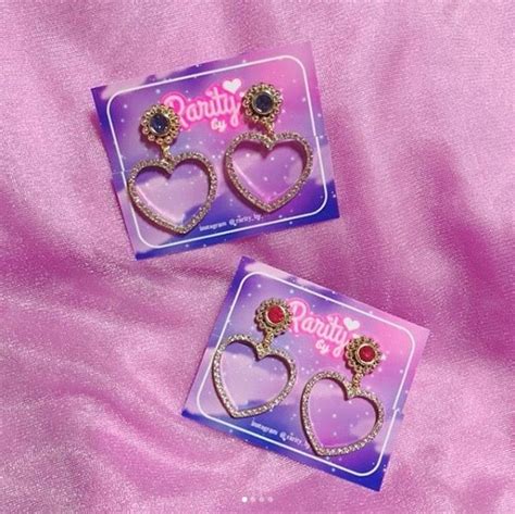 Pin By Blu Bl00ds On Pppp Pink Enamel Pins Accesories