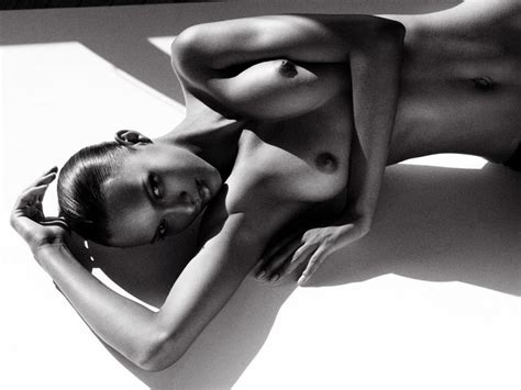 Lais Ribeiro Topless 1 Photo Thefappening