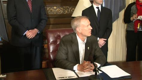 Illinois Gov Bruce Rauner Gives First Press Conference 1 13 2015