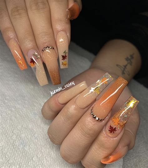Autumn Nails With Gold