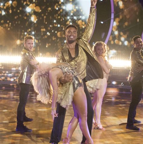 All The Rules You Didn T Know Dancing With The Stars Contestants Have To Follow Dancing With