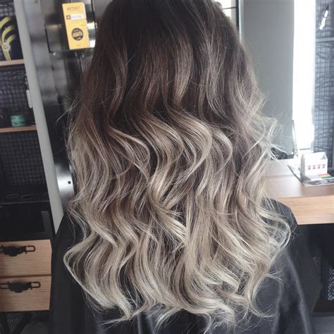 Ombre and short haircut style remains one of the hottest hair color trends not only because it has so many different options, but because it can be ridiculously low maintenance. 40 Hottest Ombre Hair Color Ideas 2020 - (Short, Medium ...