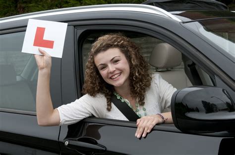 How To Choose A Driving Instructor When You Start Learning To Drive