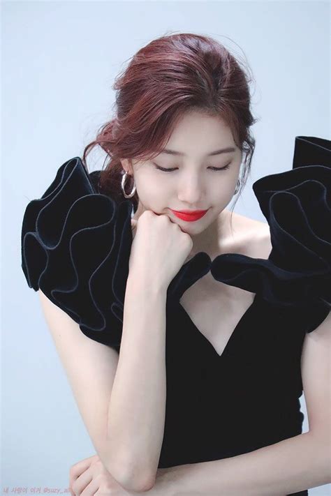 Pin By Lulamulala On Suzy In Latest Albums Suzy Bae Suzy
