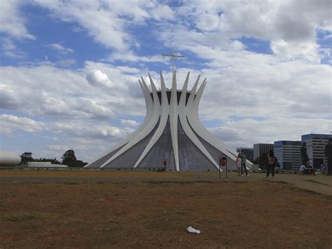 It is located at its central west region. Tante Marianne's Life, The Universe and Everything ...