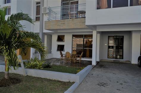 Pearl Apartments Nyali Mombasa Br1 Has Air Conditioning And Private