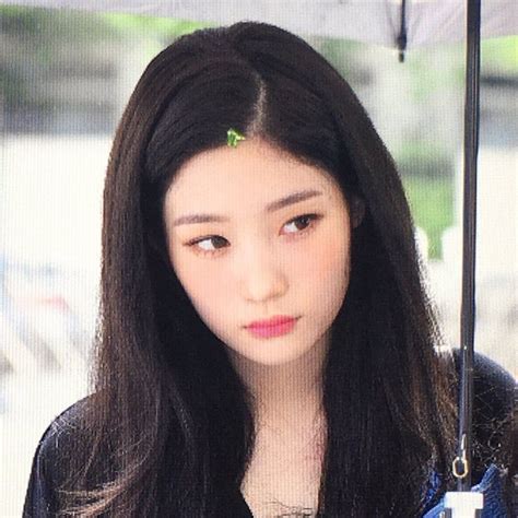 Image In Girls 🥵🥵😙 Collection By ㅤㅤ On We Heart It Chaeyeon Girl