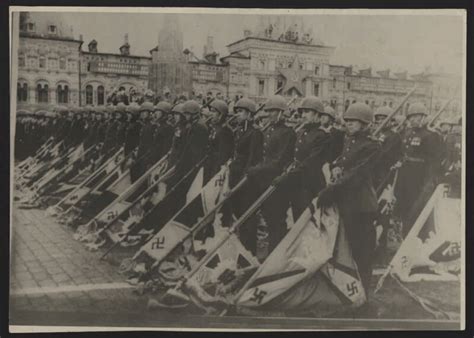 Как проходила подготовка к параду победы в москве 24 июня 1945 года. Парад Победы на Красной площади в Москве 24 июня 1945 ...