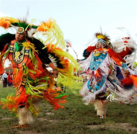 Digitale fotografie impressive amerika bilder zum ausdrucken motiviere dich, in deinem mansion verwendet zu werden sie können dieses bild verwenden, um zu lernen, unsere hoffnung kann ihnen helfen, klug zu sein. Indianer: Urlaub bei den First Nations in Amerika - Bilder ...