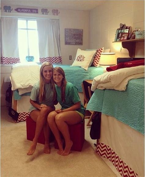Getting Along With Your College Roommate Society19 College Room College Dorm Rooms College