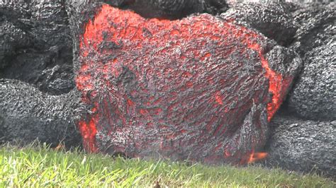 Close Up View Of Puna Lava Flow 11114 Youtube