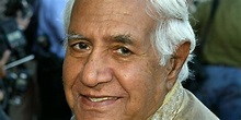 Kumar Pallana Dead: 'Royal Tenenbaums' Actor Dies At 94 | HuffPost