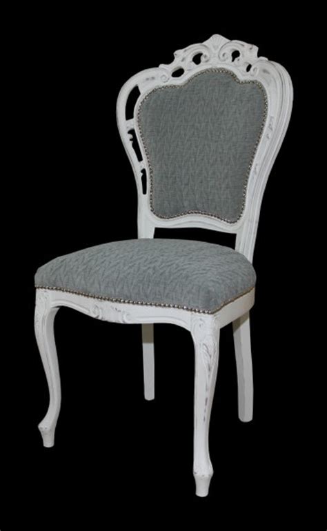 Einige bringen dabei einen mehrwert mit, der auch über den stil und das persönliche. Casa Padrino Barock Esszimmer Stuhl ohne Armlehnen Grau ...