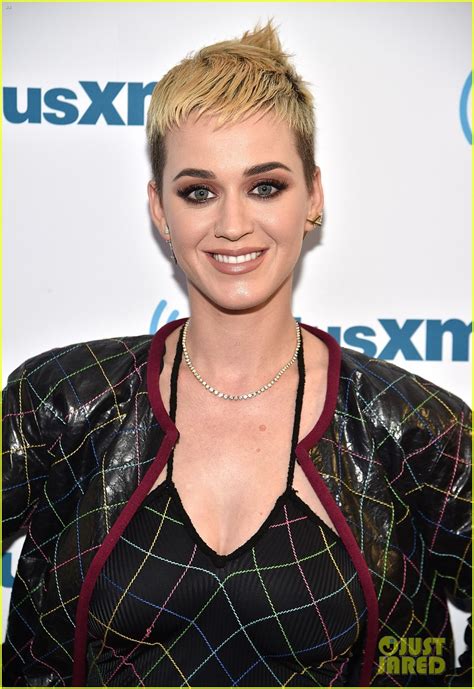 Katy Perry Is Ready To End Taylor Swift Feud When Women Unite The World Is Going To Heal