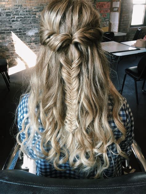 Half Up Half Down Fishtail Braid For Long Curly Hair Hairdos For
