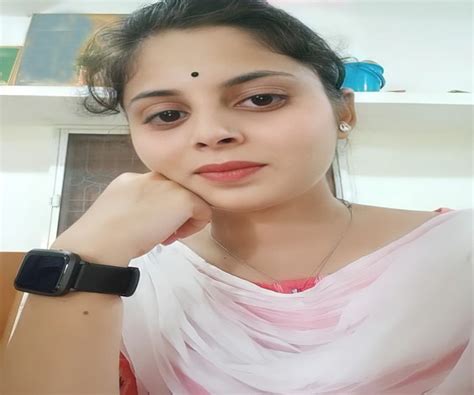 Indian Bangalore Aunty Ashwini Bhatia Whatsapp Number Marriage Online