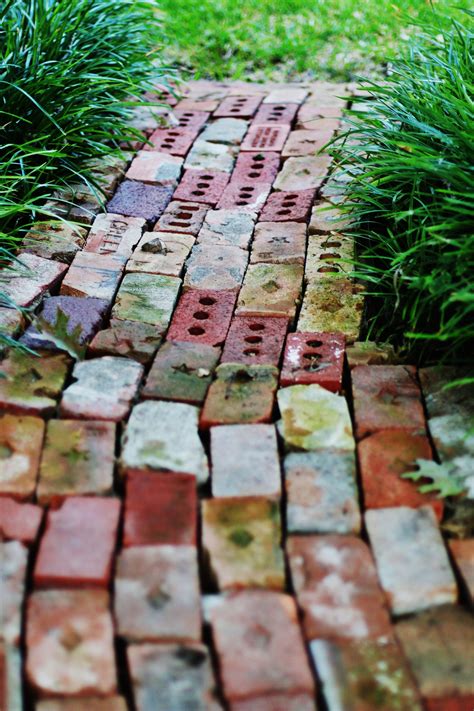 How To Make A Brick Path Even Cuter Thistlewood Farm Brick Garden