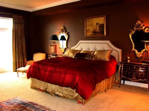Other related interior design ideas you might like. Chocolate walls, red bedding, with gold accents. I like ...
