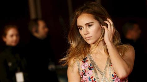 suki waterhouse and lainnya bergabung dengan proyek persuasion milik netflix cinemags