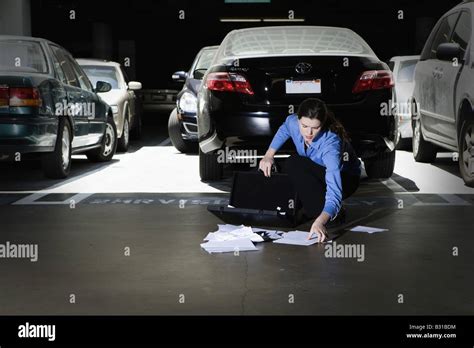 Rear View Young Woman Crouching Hi Res Stock Photography And Images Alamy