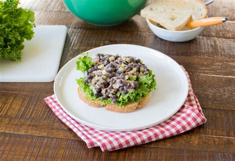 Sweet And Smoky Black Bean Sandwich Filling