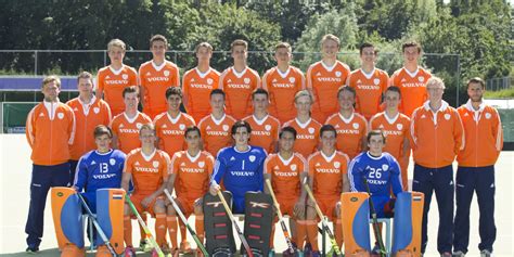 Het nederlands elftal staat sinds 23 september 2020 onder leiding van bondscoach frank de boer. De 18 namen van Nederlands Jongens A voor Santander ...