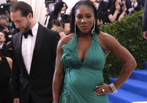 Pregnant Serena Williams Poses Naked On Magazine Cover TalkPath News