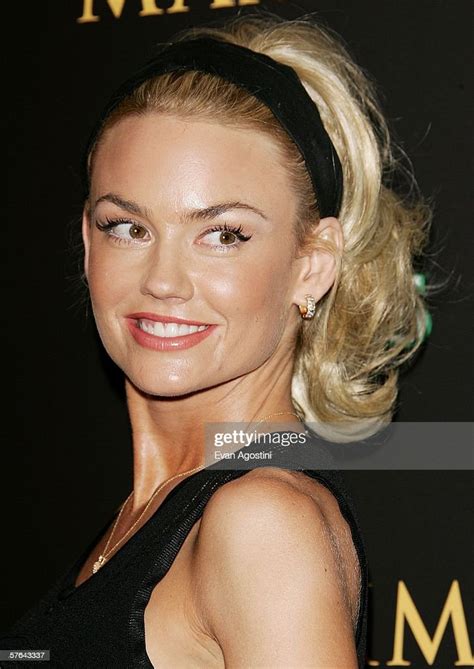 actress kelly carlson attends maxim magazine s 7th annual hot 100 nachrichtenfoto getty images