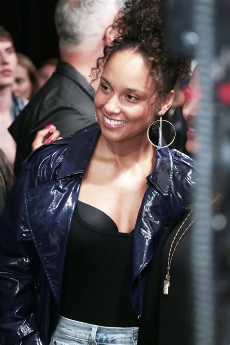 Alicia Keys Without Makeup Alicia Keys No Makeup Photos Popsugar