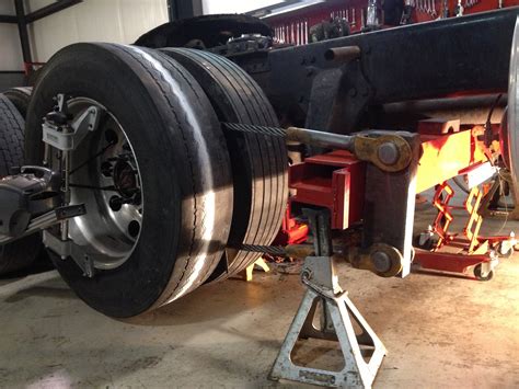 Home | Semi Truck Alignment Shop | Precision Truck Alignment | AR