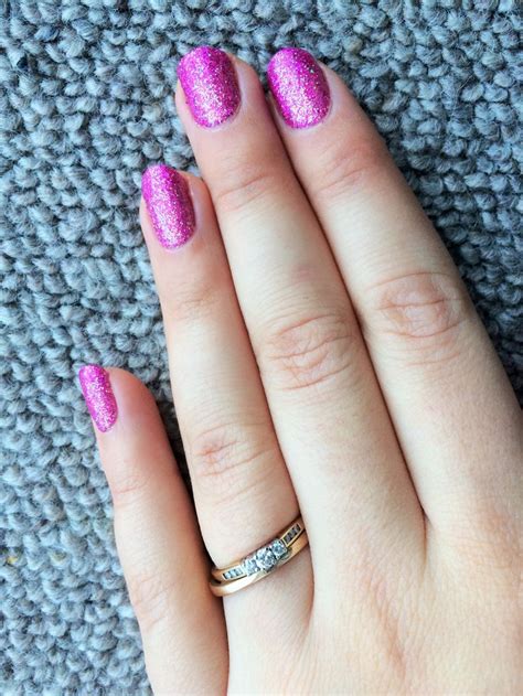 Cnd Shellac Pink Ombre Nails Glitter Added For Sparkle Pink Ombre