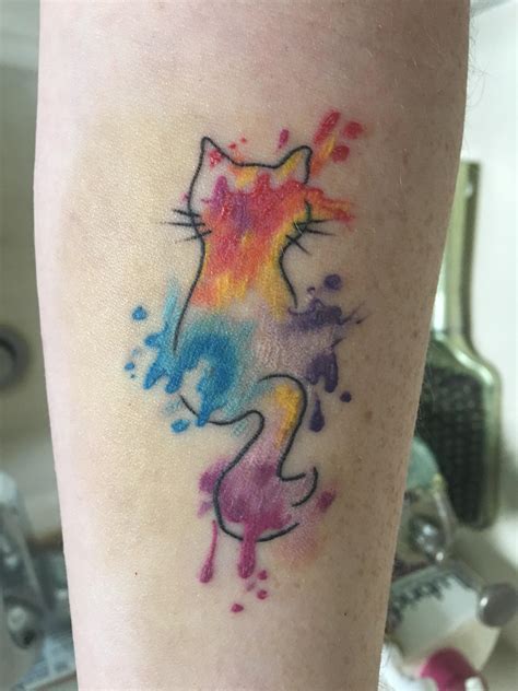 In case you were considering a watercolor tattoo, in all its vibrant, dripping glory. Heeling nicely. My watercolor kitty tattoo. Randy at Randy ...