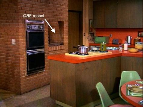 Brady Bunch House Kitchen Modern House