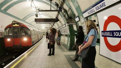 Primera imagen de metro exodus enhanced edition: Metrô de Londres testa tecnologia que "recicla" energia