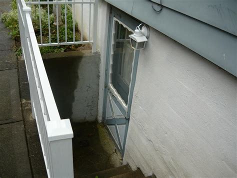 However, flash floods and natural disasters aren't the only things that can cause a home to flood. drain - Preventing Clogging/Flooding at bottom of exterior ...