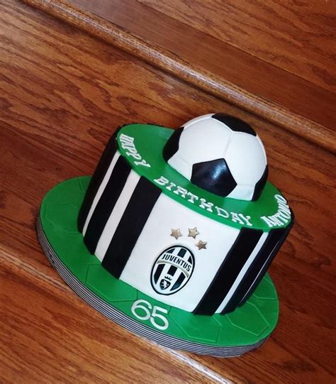 Juventus Soccer Cake By Enza Sweet E With Images Soccer