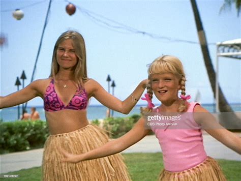 Maureen Mccormick As Marcia Brady And Susan Olsen As Cindy Brady In