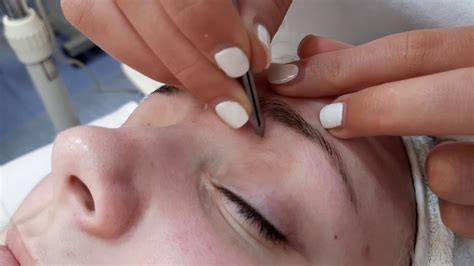 Satisfying Eyebrow Plucking Pt At Aesthetic Skin Care Class Youtube