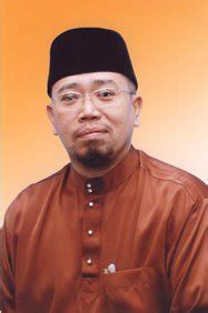 Membincangkan tentang pelbagai permasalahan agama. Mengapa Jahil (3) - Tanyalah Ustaz 27.05.2012