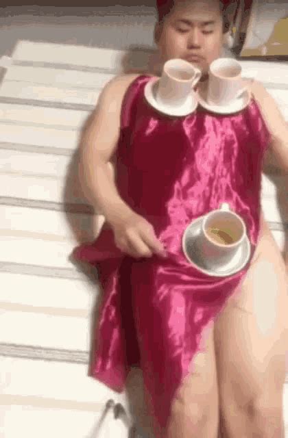 Naked Cups Gif Naked Cups Funny Discover Share Gifs