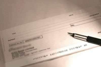 What is the cheque clearing cycle and how long does it take? demonetisation of currency: Bank customers hit badly by ...