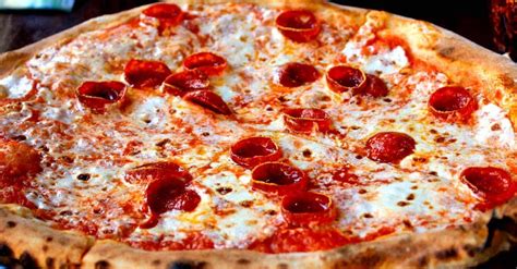 Top 6 Places To Eat Pizza At Walt Disney World Resort