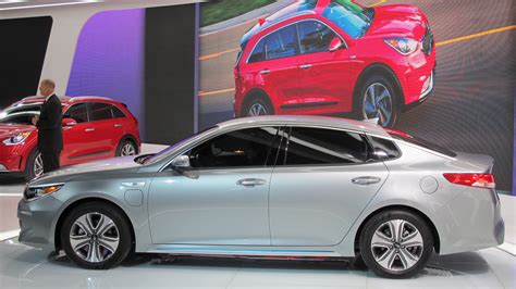 2017 Kia Optima Hybrids Details On 27 Mile Plug In Hybrid Live Photos