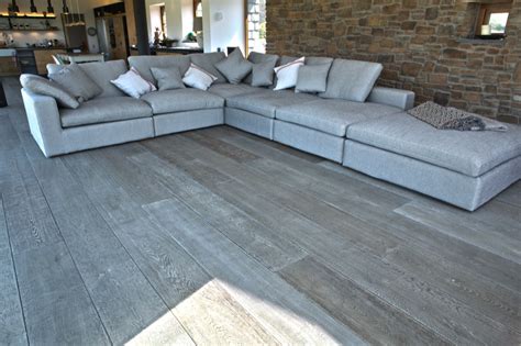 See more ideas about house interior, house design, living room decor fireplace. 21 Cool Gray Laminate Wood Flooring Ideas Gallery - Interior Design Inspirations