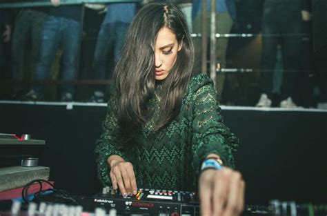 10 Female Techno Djs You Need To Know Now Page 5 Of 10 Only Techno