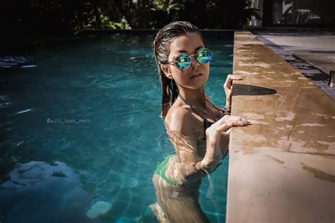 Wallpaper Swimming Pool Tanned Bikini Sunglasses Wet Hair Portrait Women Outdoors